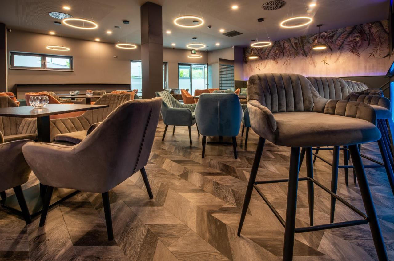 Wellness Hotel Panorama Тренчьянске-Тепліце Екстер'єр фото