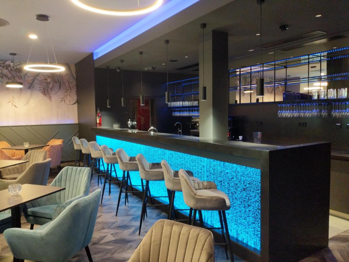 Wellness Hotel Panorama Тренчьянске-Тепліце Екстер'єр фото