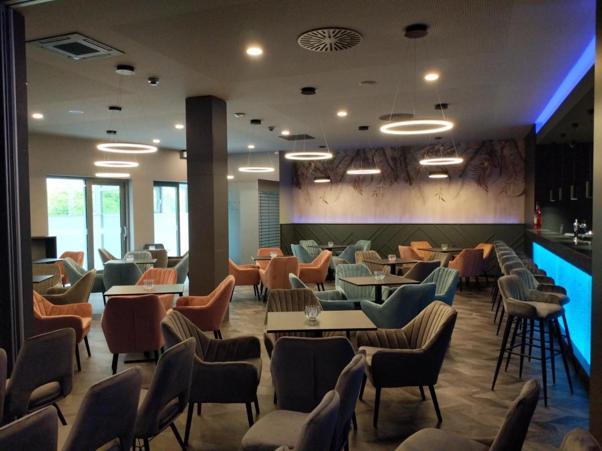 Wellness Hotel Panorama Тренчьянске-Тепліце Екстер'єр фото