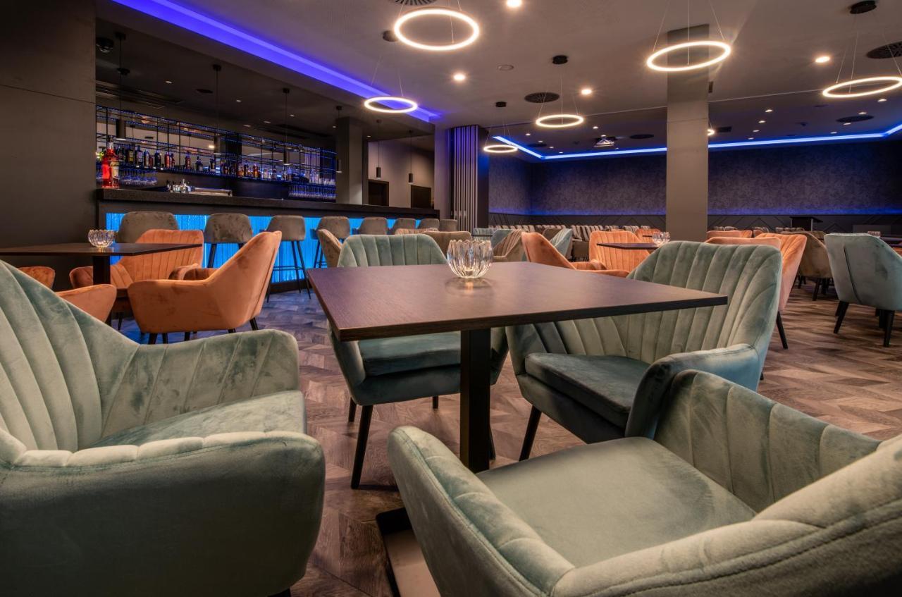 Wellness Hotel Panorama Тренчьянске-Тепліце Екстер'єр фото