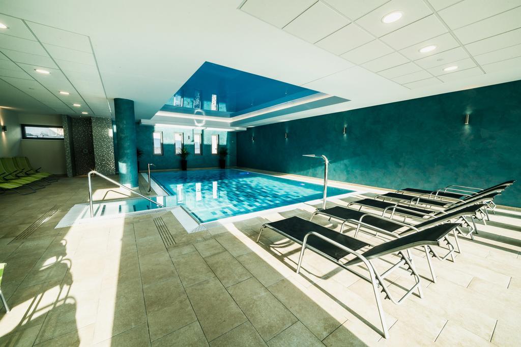Wellness Hotel Panorama Тренчьянске-Тепліце Екстер'єр фото